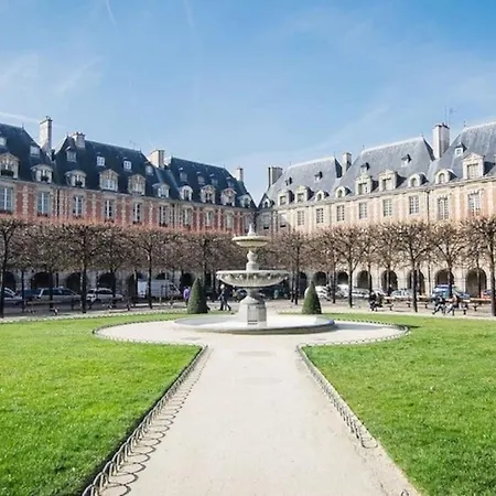 Atypical Flat - Place Des Vosges - 4 People Appartamento Parigi
